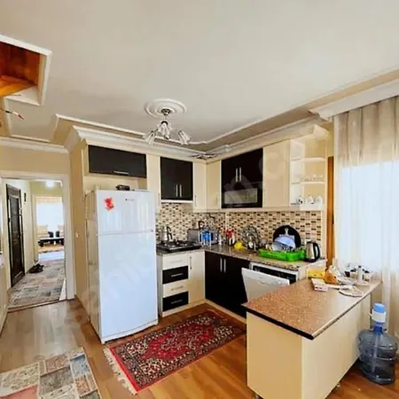 Near The Sea, Penthouse Apartment,for Large Groups * Kusadası