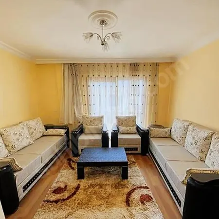 Near The Sea, Penthouse Apartment,for Large Groups Lejlighed
